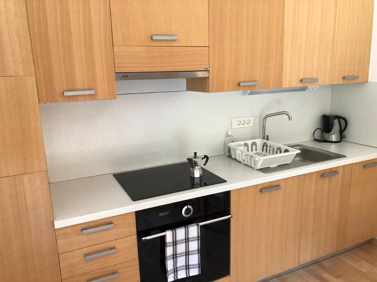 Apartma Runi Pod Zlato Lisico Pekre Dış mekan fotoğraf