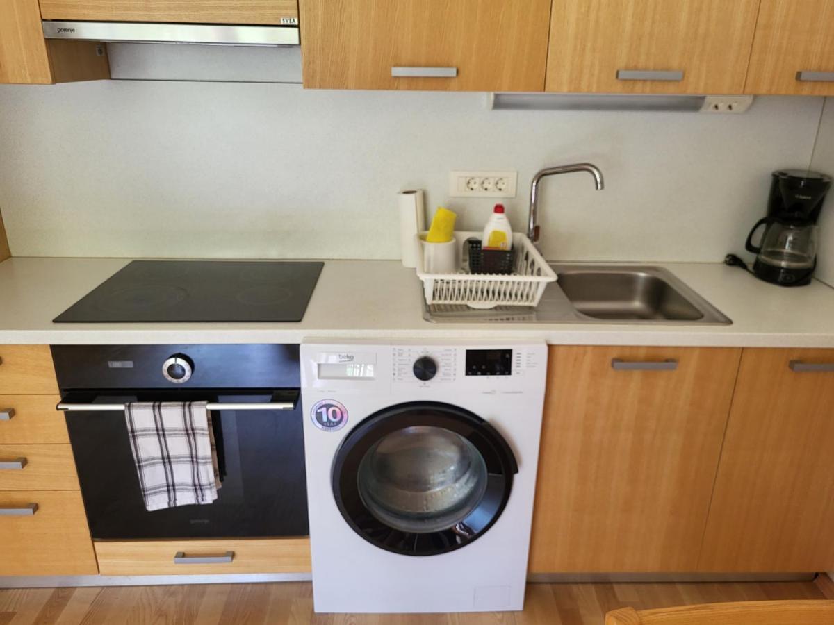 Apartma Runi Pod Zlato Lisico Pekre Dış mekan fotoğraf
